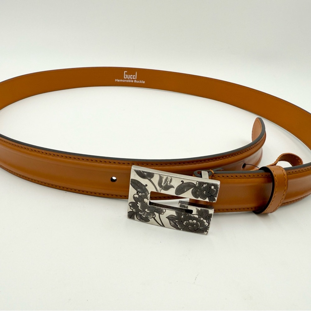 NEW Gucci with engraved Square G Buckle Belt - Picture 6 of 6